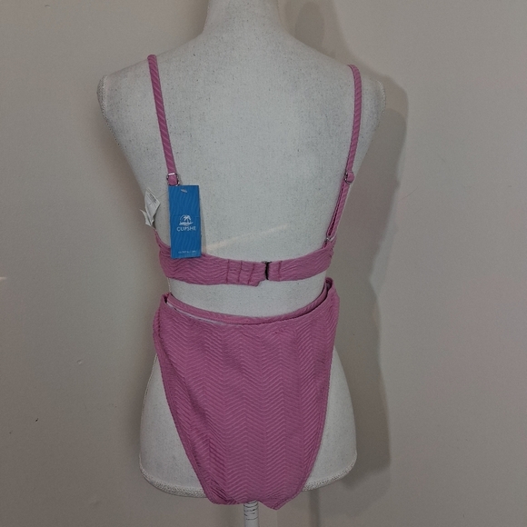 Cupshe Cyclamen V- Wire Bikini Top And Midrise Bottoms In Size Small NWT FullSet - Picture 8 of 12